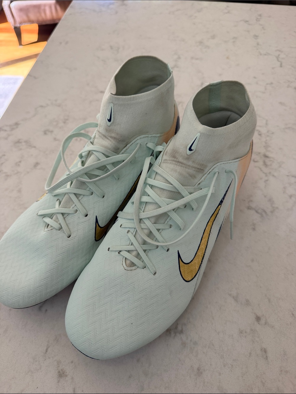 Nike Superfly 10 Academy Mercurial Dream Speed soccer cleats